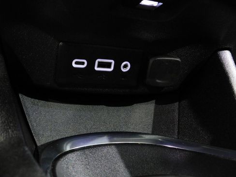 Used 2022 Chevrolet Malibu LT image 47