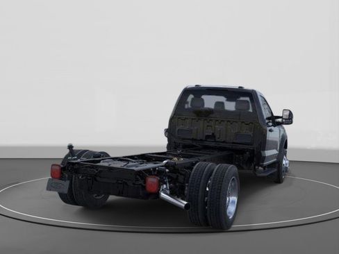 New 2025 Ford F550 2WD Regular Cab Super Duty image 8