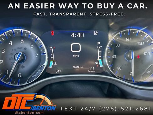 Used 2025 Chrysler Pacifica Select FWD image 17