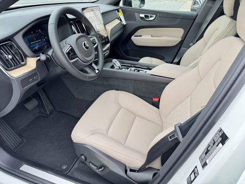 New 2026 Volvo XC60 T8 Plus w/ Climate Package AWD/4WD image 18