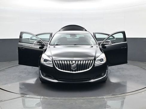 Used 2016 Buick Regal Premium image 31