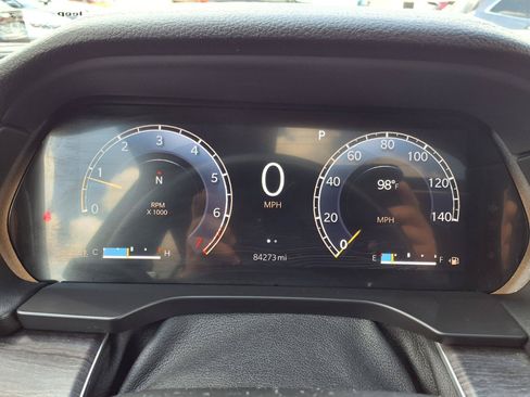 Used 2021 Jeep Grand Cherokee L Limited AWD/4WD image 14