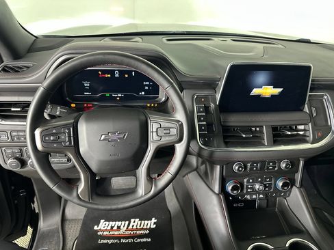Used 2024 Chevrolet Suburban RST w/ Luxury Package AWD/4WD image 12
