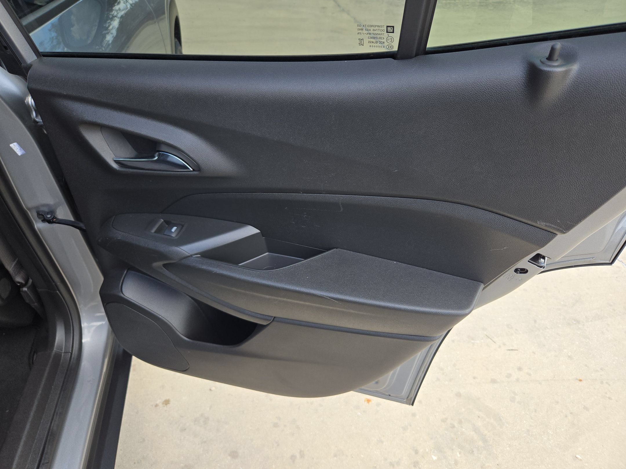 Used 2024 Chevrolet Trax RS FWD image 26