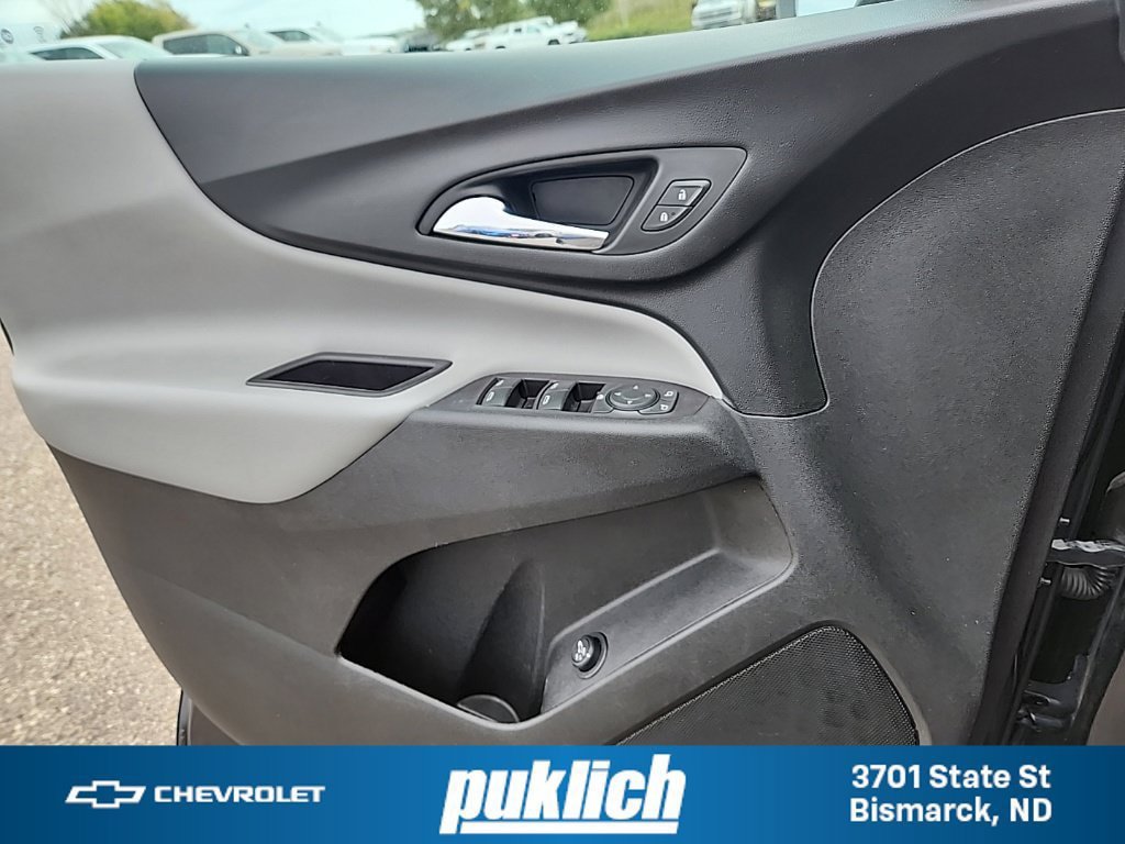 Used 2020 Chevrolet Equinox LT w/ Driver Convenience Package AWD/4WD image 29