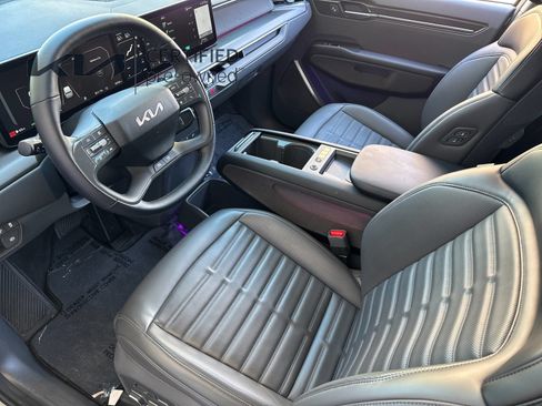 Certified 2024 Kia EV9 Land AWD/4WD image 11