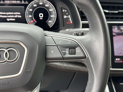 Used 2023 Audi Q8 Premium Plus image 30