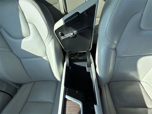 Used 2019 Volvo XC60 T6 Inscription w/ Protection Package Premier image 20