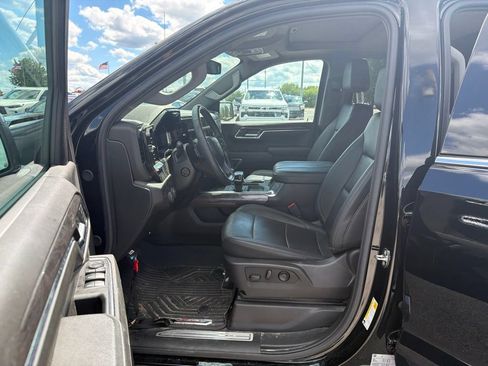 Used 2024 Chevrolet Silverado 1500 LTZ AWD/4WD image 6