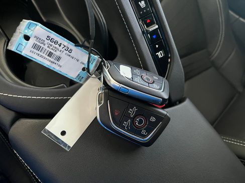 Used 2025 Chevrolet Corvette Z06 w/ Battery Protection Package image 30