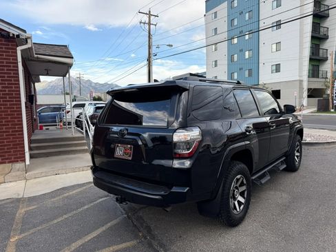 Used 2024 Toyota 4Runner TRD Off-Road Premium w/ Moonroof Package AWD/4WD image 5