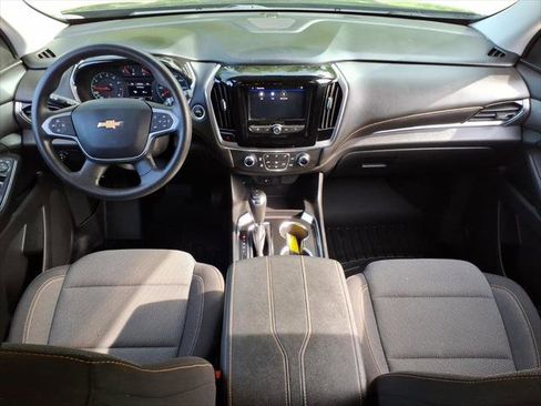 Used 2020 Chevrolet Traverse LS w/ LPO, Blackout Package AWD/4WD image 14
