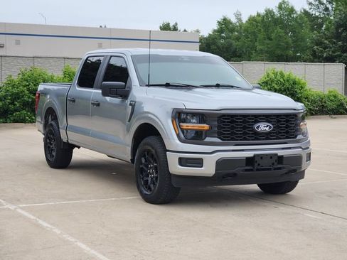 Used 2025 Ford F150 STX AWD/4WD image 3