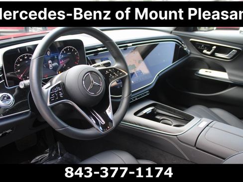 Used 2025 Mercedes-Benz E 350 4MATIC Sedan image 23