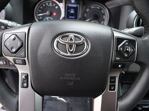 Certified 2021 Toyota Tacoma SR5 RWD image 30