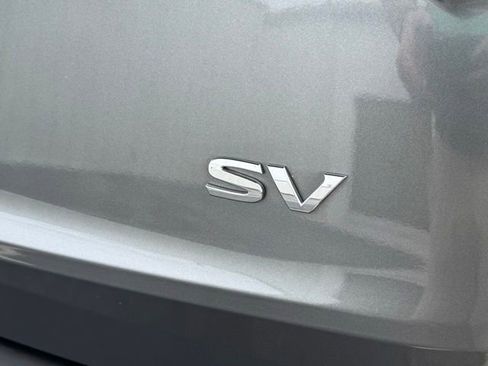 Used 2023 Nissan Rogue SV FWD image 7
