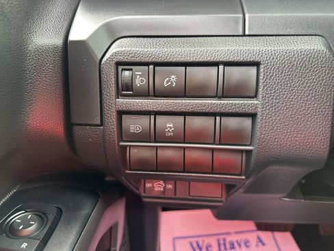 Certified 2025 Toyota Tacoma SR image 15