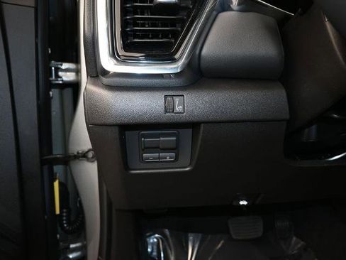 New 2026 GMC Canyon Elevation w/ Convenience Package image 13