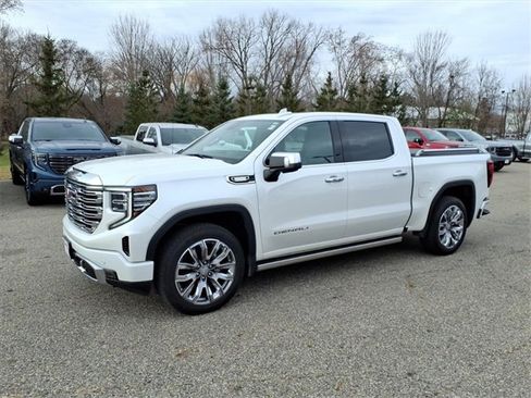 Used 2023 GMC Sierra 1500 Denali w/ Denali Reserve Package image 8