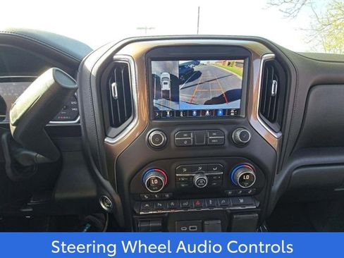 Used 2020 Chevrolet Silverado 1500 High Country w/ Technology Package AWD/4WD image 11