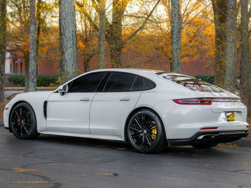 Used 2017 Porsche Panamera image 55
