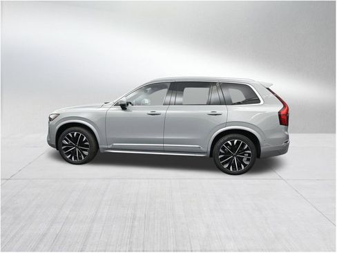 New 2026 Volvo XC90 B6 Plus w/ Protection Package Premier AWD/4WD image 2
