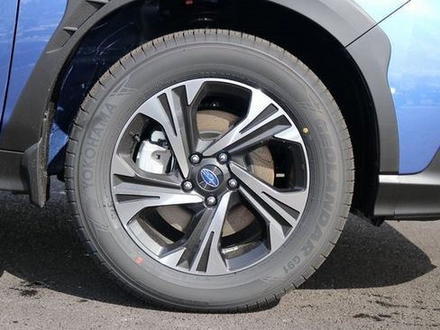 Used 2025 Subaru Crosstrek 2.0i Premium w/ Convenience Package #2 image 10