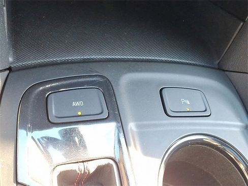 Certified 2022 Chevrolet Equinox RS w/ RS Leather Package image 25