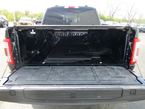 Used 2022 Ford F150 Lariat w/ Equipment Group 502A High AWD/4WD image 5