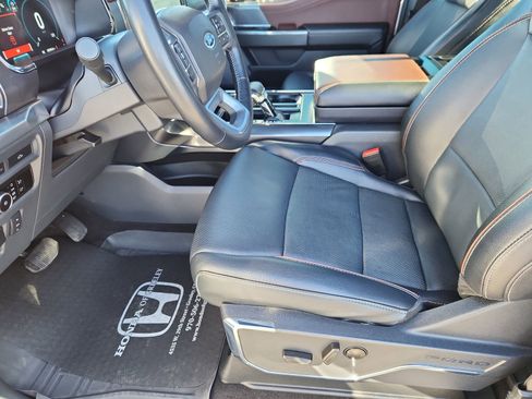 Used 2023 Ford F150 Lariat w/ Max Trailer Tow Package image 10