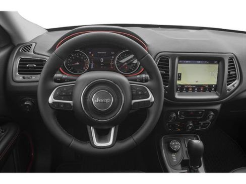 Used 2020 Jeep Compass Trailhawk AWD/4WD image 10