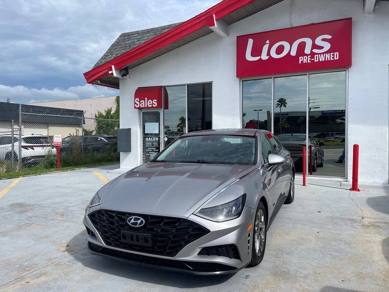 Used 2021 Hyundai Sonata SEL FWD image 1