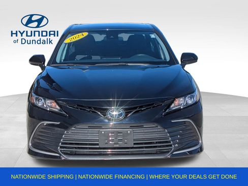 Used 2024 Toyota Camry LE image 2