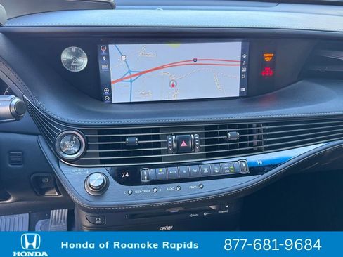 Used 2018 Lexus LS 500 AWD w/ Luxury Package image 25