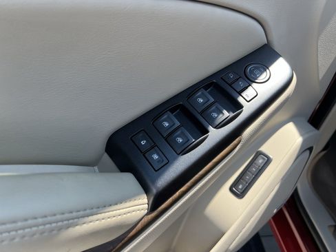 Used 2018 GMC Yukon Denali w/ Denali Ultimate Package AWD/4WD image 15