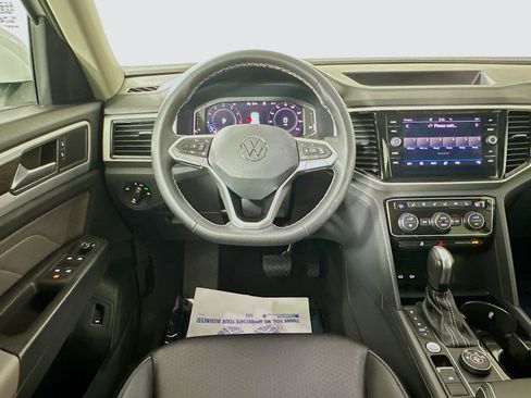 Used 2023 Volkswagen Atlas SE w/ Panoramic Sunroof Package AWD/4WD image 21