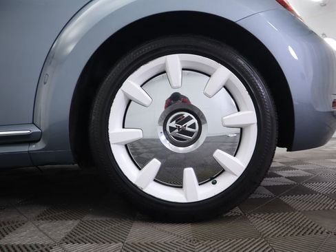 Used 2019 Volkswagen Beetle 2.0T Final Edition SEL image 34
