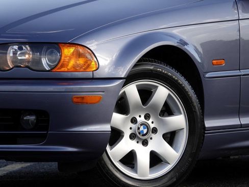 Used 2000 BMW 323ci Convertible RWD image 8