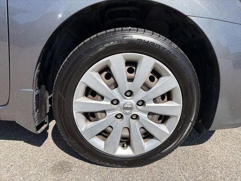 Used 2017 Nissan Sentra SV w/ Driver's Assist Package image 19