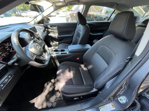 Used 2026 Nissan Altima 2.5 SV FWD image 27
