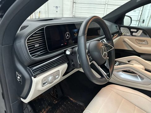Used 2025 Mercedes-Benz GLE 450 4MATIC Coupe image 14