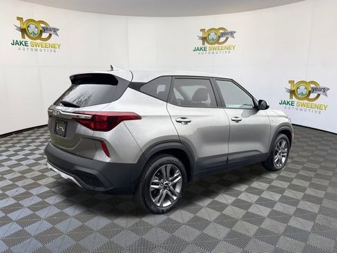 Certified 2023 Kia Seltos LX image 10