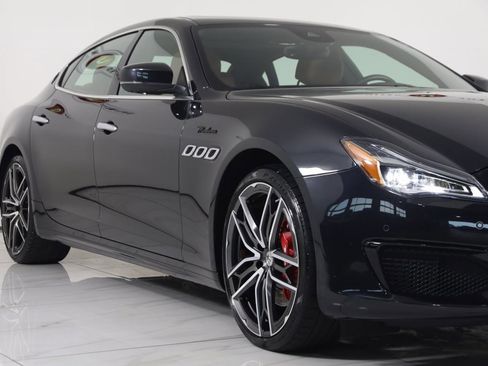 Used 2023 Maserati Quattroporte Modena Q4 image 58