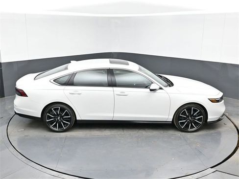 New 2025 Honda Accord Touring image 41