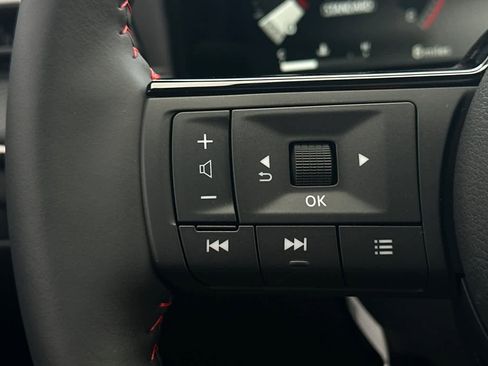 New 2026 Nissan Kicks SR w/ Cold Weather Package image 27