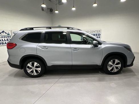 Used 2024 Subaru Ascent Premium w/ Convenience Package AWD/4WD image 9