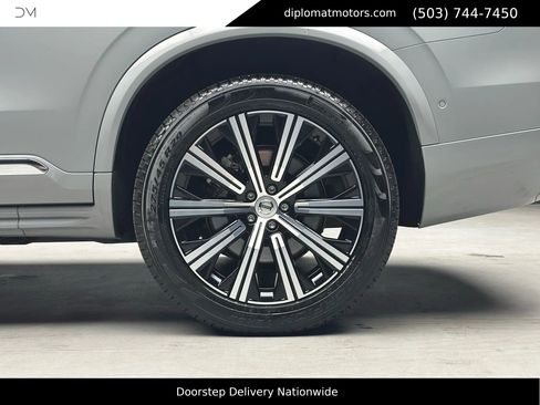 Used 2024 Volvo XC90 B6 Plus image 39