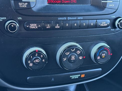 Used 2014 Kia Soul image 21