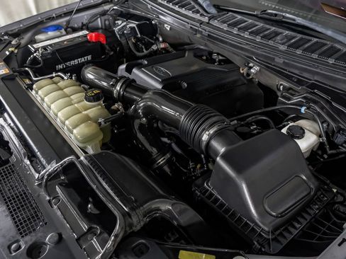 Used 2020 Ford Expedition XLT w/ Equipment Group 202A image 45