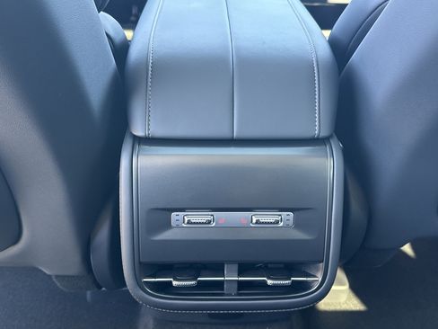 New 2026 Lincoln Nautilus Reserve image 15